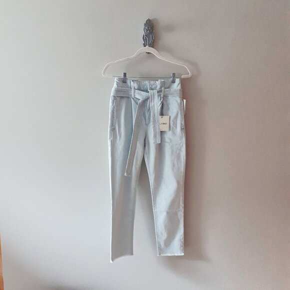 DL1961 paperbag waist light wash high rise jeans - Picture 14 of 15